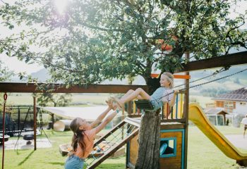 Spielplatz am Bauernhofurlaub Sinnhubgut in Altenmarkt-Zauchensee | Österreich